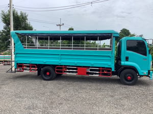 ISUZU FRR 210 ปี 53 ยาว 5.5 ISUZU FRR 210 ปี 53 ยาว 5.5