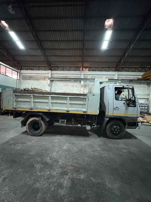 Hino FC3J ดั้ม เจ้าของขายเอง Hino FC3J ดั้ม เจ้าของขายเอง