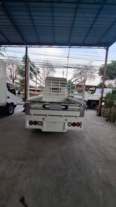 ISUZU NKR ปี 51 พร้อมใช้ ISUZU NKR ปี 51 พร้อมใช้