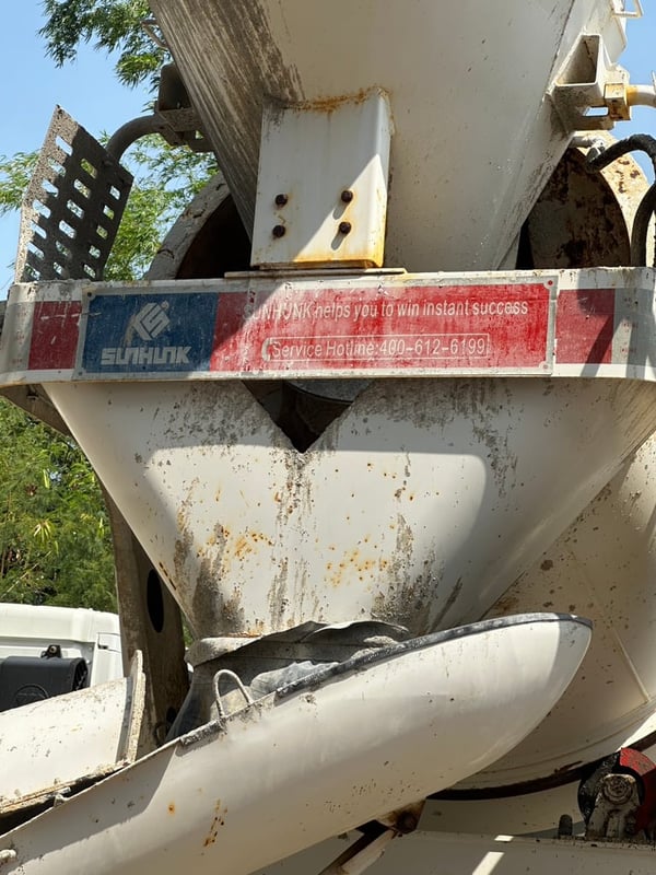 FOTON Cummins รถบรรทุก 10ล้อ โม่ผสมปูน ปี65 เลขไมล์ 37 กม. FOTON Cummins รถบรรทุก 10ล้อ โม่ผสมปูน ปี65 เลขไมล์ 37 กม.