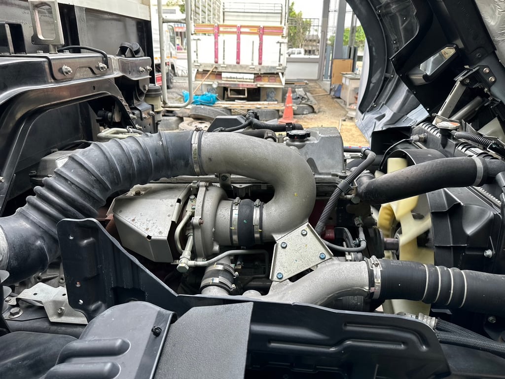 Hino Fl8j260 แรง  ปี65 กะบะคอกยาว7.5เมตร รถพร้อมใช้ Hino Fl8j260 แรง  ปี65 กะบะคอกยาว7.5เมตร รถพร้อมใช้