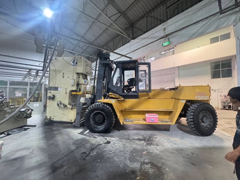 ฟอร์คลิฟท์ TCM เครื่อง isuzu 6 BG1 6 สูบ ฟอร์คลิฟท์ TCM เครื่อง isuzu 6 BG1 6 สูบ