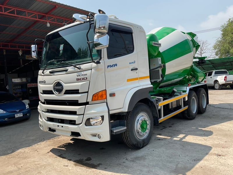 HINO FM รถบรรทุก 10ล้อ โม่ผสมปูน 7 คิว ปี65 