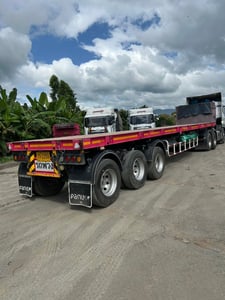 UD 390 ปี 65 หางพื้นเรียบพนัส 3 เพลา มี 3 คันให้เลือก