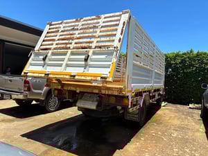 FRR 210 ดั้มพ์ ปี 57 เจ้าของขายเอง FRR 210 ดั้มพ์ ปี 57 เจ้าของขายเอง