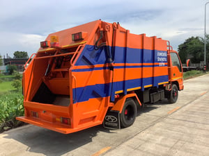 ISUZU NKR 130 แรง ปี 50 ISUZU NKR 130 แรง ปี 50