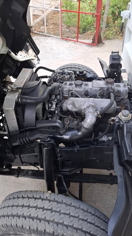ISUZU NKR ปี 51 พร้อมใช้ ISUZU NKR ปี 51 พร้อมใช้