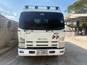 ISUZU NPR รถบรรทุก 6ล้อ กระบะยาว 4.3 ปี 57 ISUZU NPR รถบรรทุก 6ล้อ กระบะยาว 4.3 ปี 57