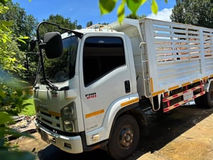 FRR 210 ดั้มพ์ ปี 57 เจ้าของขายเอง FRR 210 ดั้มพ์ ปี 57 เจ้าของขายเอง