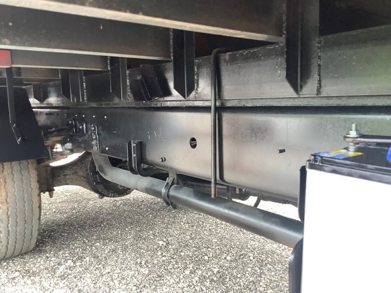 ISUZU FRR 210 ปี 53 ยาว 5.5 ISUZU FRR 210 ปี 53 ยาว 5.5