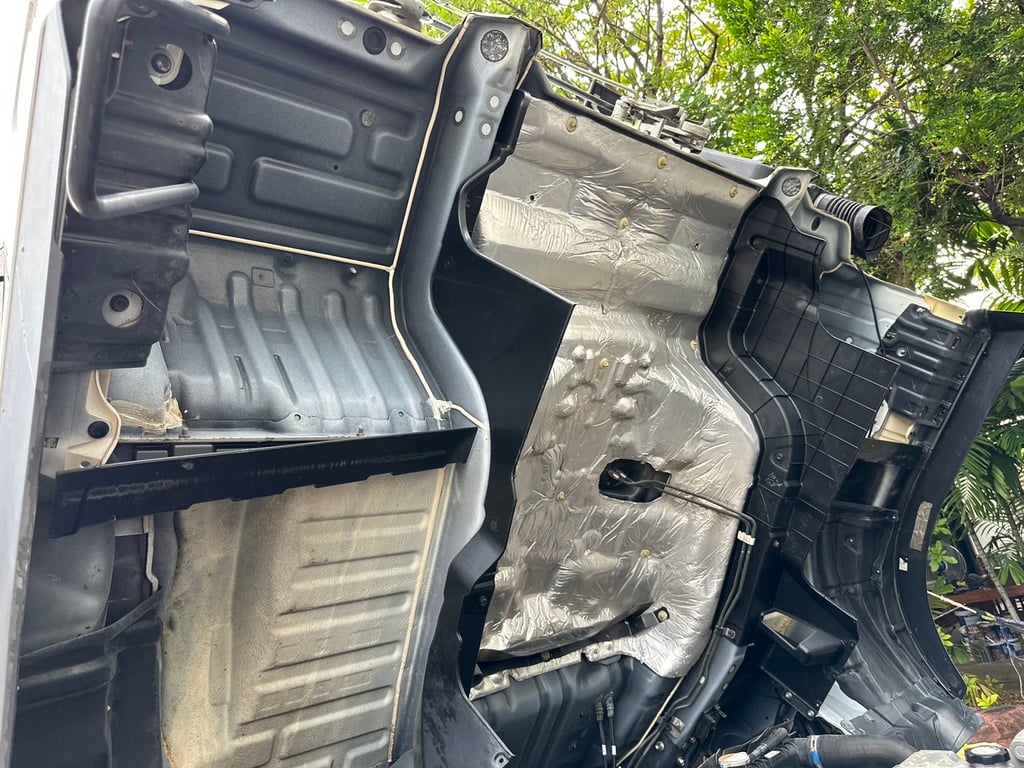 Hino Fl8j260 แรง  ปี65 กะบะคอกยาว7.5เมตร รถพร้อมใช้ Hino Fl8j260 แรง  ปี65 กะบะคอกยาว7.5เมตร รถพร้อมใช้