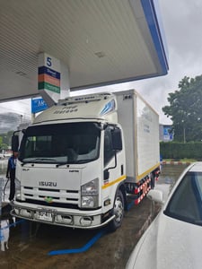 Isuzu NPR 150 แรง ปี 52 ตู้เย็นลบ 18 องศา ตู้ยาว 4.3 เมตร 