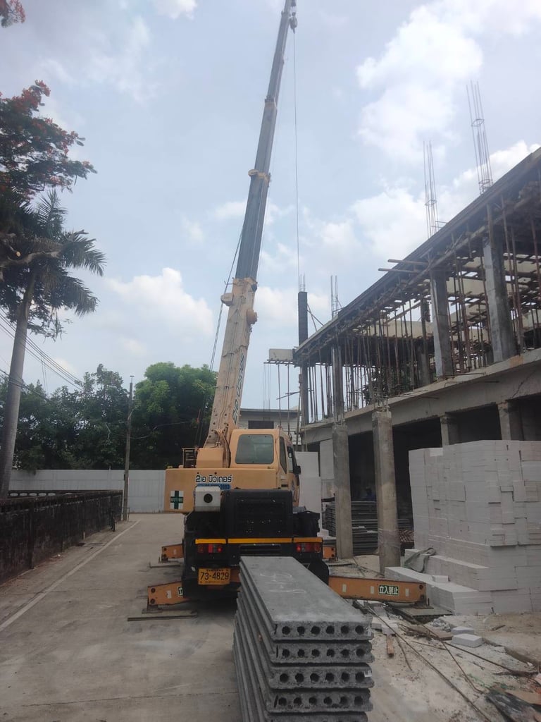 เครน GR-100N-1 ปี 64