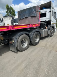 UD 390 ปี 65 หางพื้นเรียบพนัส 3 เพลา มี 3 คันให้เลือก