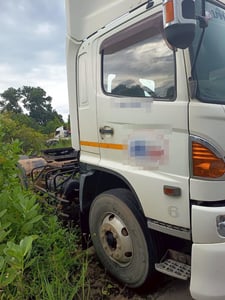 หัวลากฮีโน่ 344 ปี 57 มี 10 คัน 