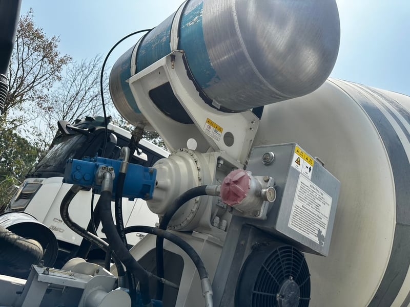 FOTON Cummins รถบรรทุก 10ล้อ โม่ผสมปูน ปี65 เลขไมล์ 37 กม. FOTON Cummins รถบรรทุก 10ล้อ โม่ผสมปูน ปี65 เลขไมล์ 37 กม.