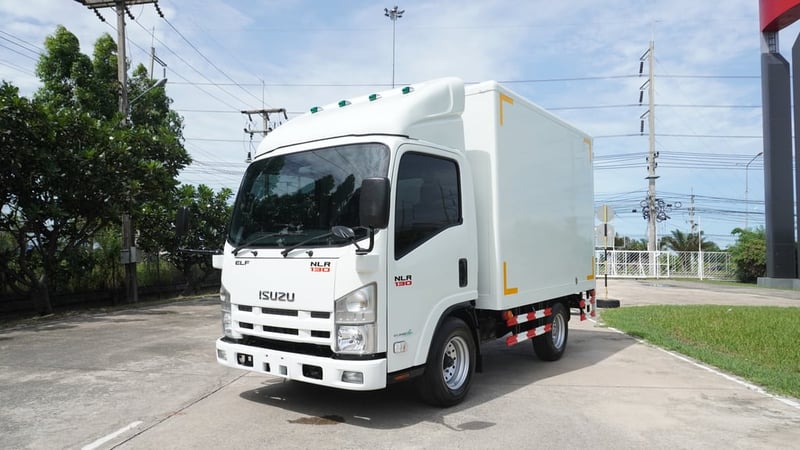 ISUZU NLR 130 แรง ปี 57 พร้อมใช้งาน