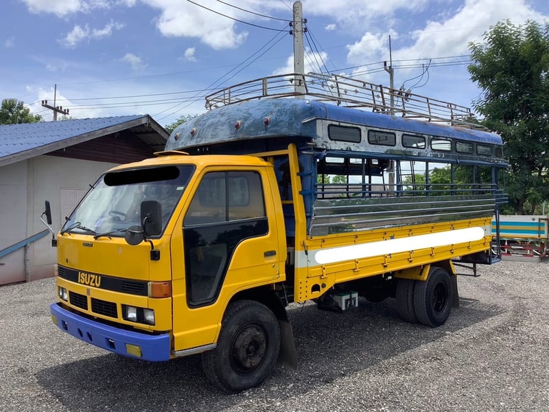 ISUZU NPR 115 แรง ปี 52 ยาว 4.5