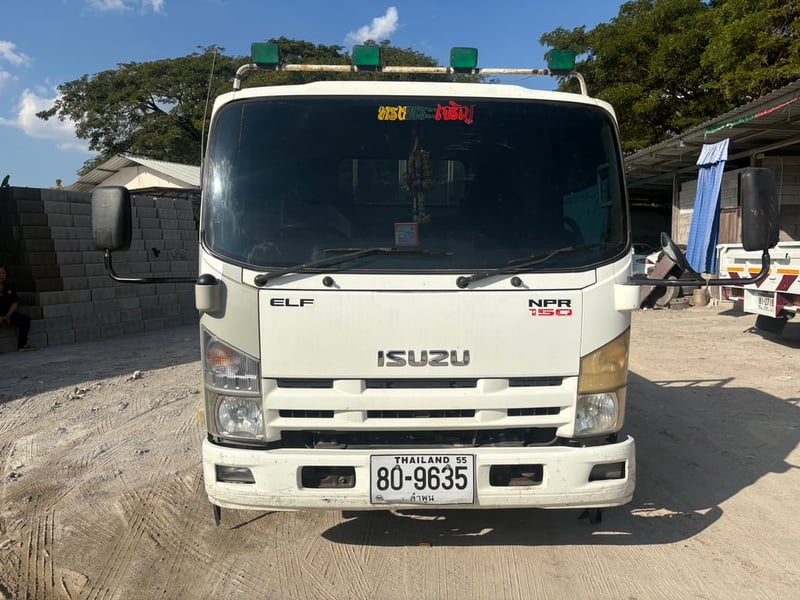 ISUZU NPR รถบรรทุก 6ล้อ กระบะยาว 4.8 ปี55 ISUZU NPR รถบรรทุก 6ล้อ กระบะยาว 4.8 ปี55