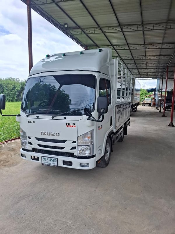 NLR 130 กระบะคอก พร้อมใช้งาน