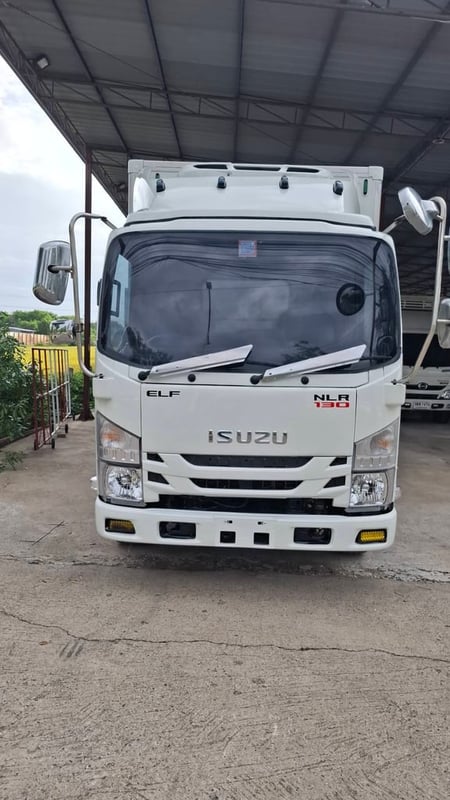 ISUZU NLR ตู้เย็นติดลบ ปี 62 ISUZU NLR ตู้เย็นติดลบ ปี 62