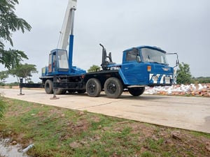 ขาย 850,000 บาท รถเครน TADANO 12 ล้อ 25 ตันปั๊ม 3 ตอน 4 คอนโทรล สภาพพร้อมใช้งานสนใจดูรถที่ร้านเมืองบุรีรัมย์ โทร 092-608-7999 คุณเล็ก