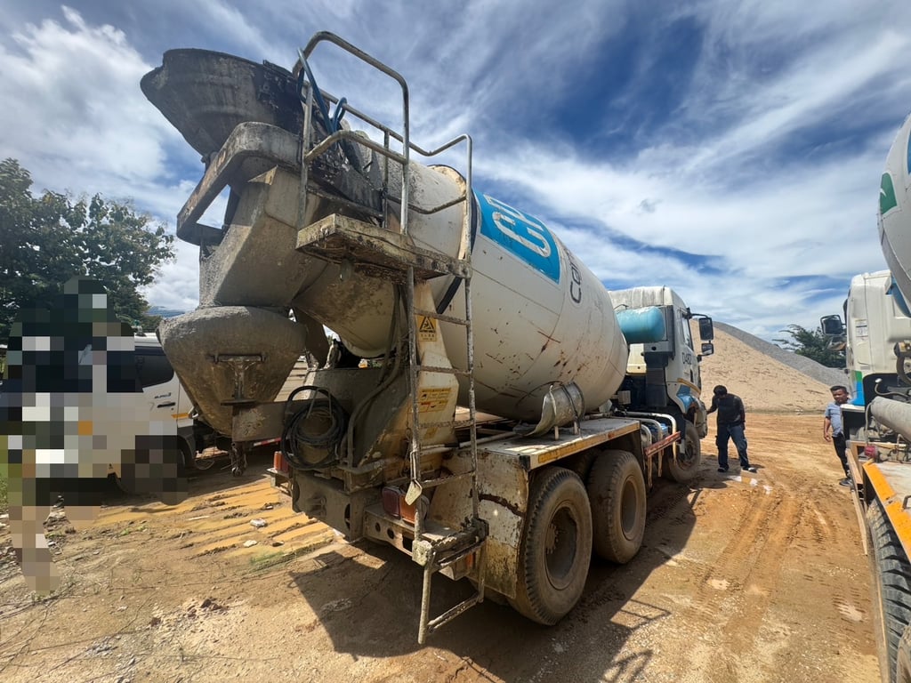 ขาย 580,000 บาท สิบล้อ sany จดทะเบียนปี 58 เครื่อง HINO 326 แรง สอบถามรายละเอียดเพิ่มเติม โทร 092-608-7999 คุณเล็ก สอบถามรายละเอียดเพิ่มเติมได้ครับ ขาย 580,000 บาท สิบล้อ sany จดทะเบียนปี 58 เครื่อง HINO 326 แรง สอบถามรายละเอียดเพิ่มเติม โทร 092-608-7999 คุณเล็ก สอบถามรายละเอียดเพิ่มเติมได้ครับ