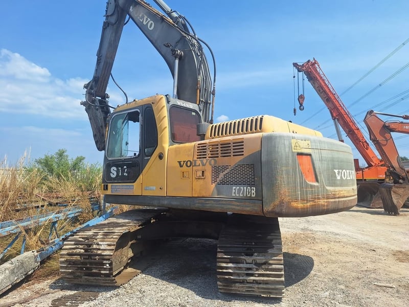 แบคโค210B แบคโค210B