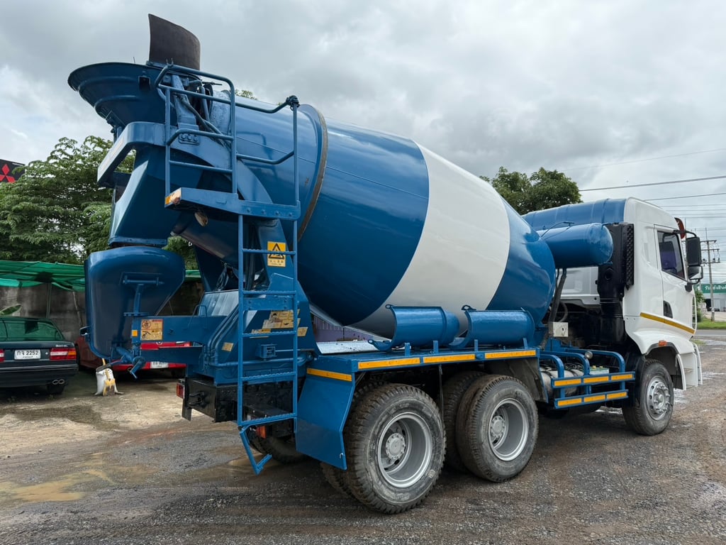 รถโม่ปูนซานี่326แรง