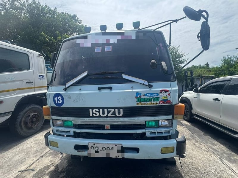 อีซูซุ195แรง เครนพับ6ตัน ขายราคา 490,000 บาทสนใจโทร 0926087999 คุณเล็ก อีซูซุ195แรง เครนพับ6ตัน ขายราคา 490,000 บาทสนใจโทร 0926087999 คุณเล็ก