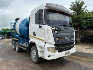 รถโม่ปูนซานี่326แรง