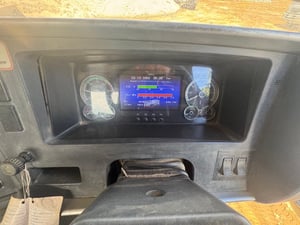 ขาย 580,000 บาท สิบล้อ sany จดทะเบียนปี 58 เครื่อง HINO 326 แรง สอบถามรายละเอียดเพิ่มเติม โทร 092-608-7999 คุณเล็ก สอบถามรายละเอียดเพิ่มเติมได้ครับ