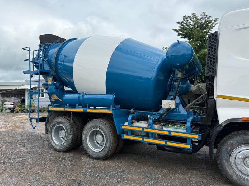 รถโม่ปูนซานี่326แรง