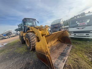 รถตักล้อยางCAT950G