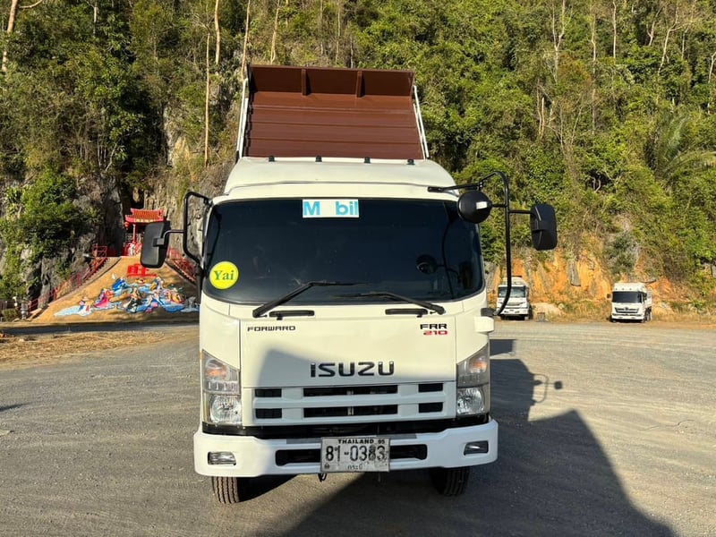ISUZU FRR 210แรงม้า รถบรรทุก 6ล้อ ดั้มพ์ ปี2017 เลขไมล์น้อยกว่า 500,000 กม.