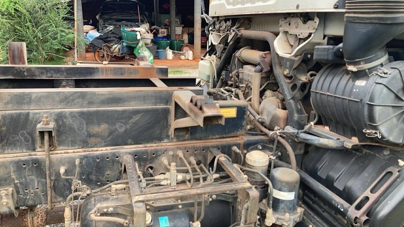 ISUZU FRR 210แรงม้า รถบรรทุก 6ล้อ ดั้มพ์ ปี2014 เลขไมล์น้อยกว่า 100,000 กม.