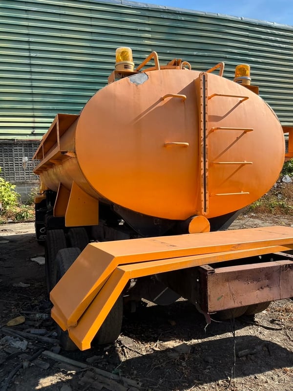 ถังนำ้สแตนเลส 15000 ลิตร โทร 0868449044