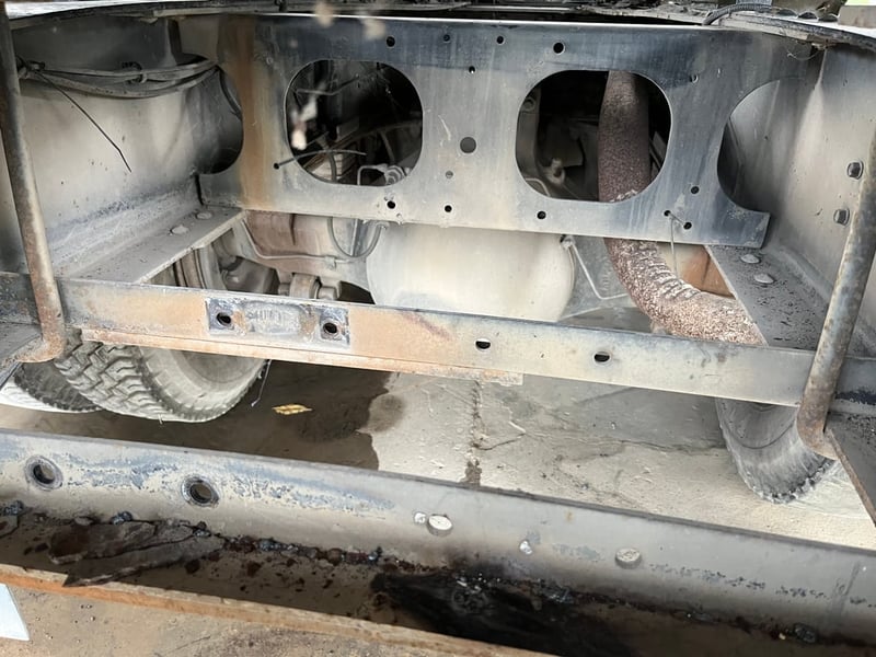 HINO FM 212แรงม้า รถบรรทุก 10ล้อ บรรทุกน้ำ ปี2006 เลขไมล์น้อยกว่า 500,000 กม.