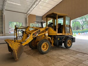 รถตัก 0.5 คิว ชั่วโมงน้อย พร้อมใช้งาน สอบถามรายละเอียดเพิ่มเติมได้ 0868449044