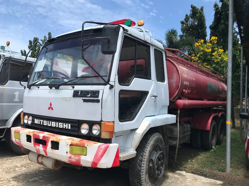 รถนำ้ 15000 ลิตร เอกสารประมูล เครื่องเดิม เกียร์เดิม สัสสีสวย
