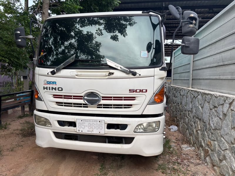 HINO FM 212แรงม้า รถบรรทุก 10ล้อ บรรทุกน้ำ 15000 ลิตร โทร 0868449044 HINO FM 212แรงม้า รถบรรทุก 10ล้อ บรรทุกน้ำ 15000 ลิตร โทร 0868449044