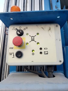 กระเช้าไฟฟ้า ยกได้ 12.3 เมตร รับนำ้หนักได้ 120 กก 0868449044