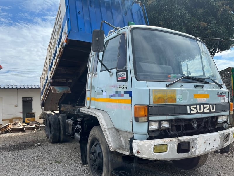 240 ตัว K เกียร์อีตัน 2 เพลา เครื่องดี คัสาีสวย เล่มทะเบียนพร้อม