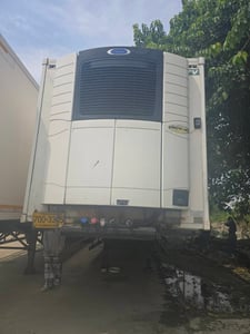 หางตู้เย็น อู่ ชอทวี สวยพร้อมใช้ โทร.0868449044