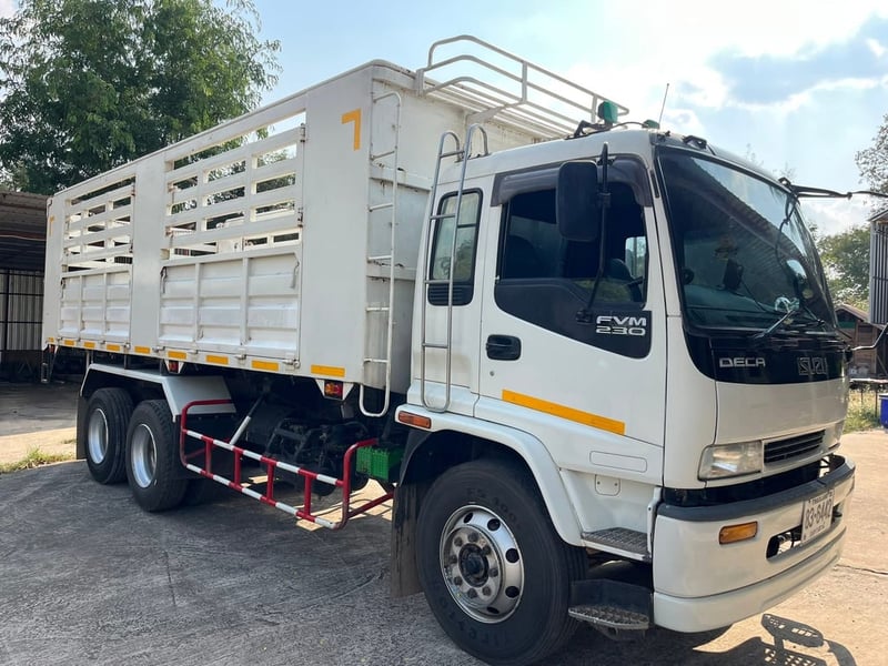 ISUZU FVM 230แรงม้า รถบรรทุก 10ล้อ ดั้มพ์ ปี2004 ISUZU FVM 230แรงม้า รถบรรทุก 10ล้อ ดั้มพ์ ปี2004