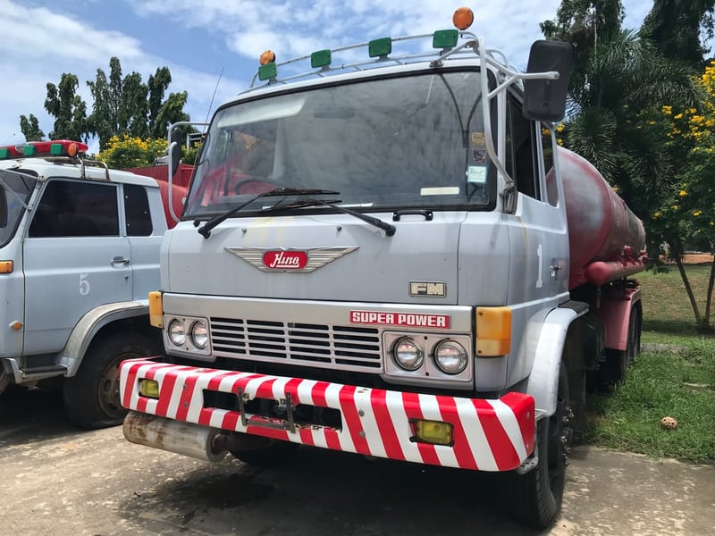 ขายรถนำ้มัน FM176 คือ.EH700 เกียร์ธรรมดา สโลว์ 2 เพลา ถัง 15,000 ลิตร เอกสารประมูล 