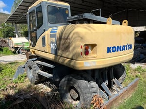 แมคโคร ล้อยาง pw 160-7k ใช้งานน้อย สวยเดิม โทร 0868449044