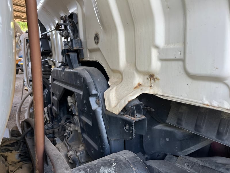 รถหกล้อถัวนำ้ 5000 ลิตร ค.Jo5C เล่ม ม.79 ถังไม่ผุ ไม่รั่ว เล่ม ม.79 โทร 0868449044