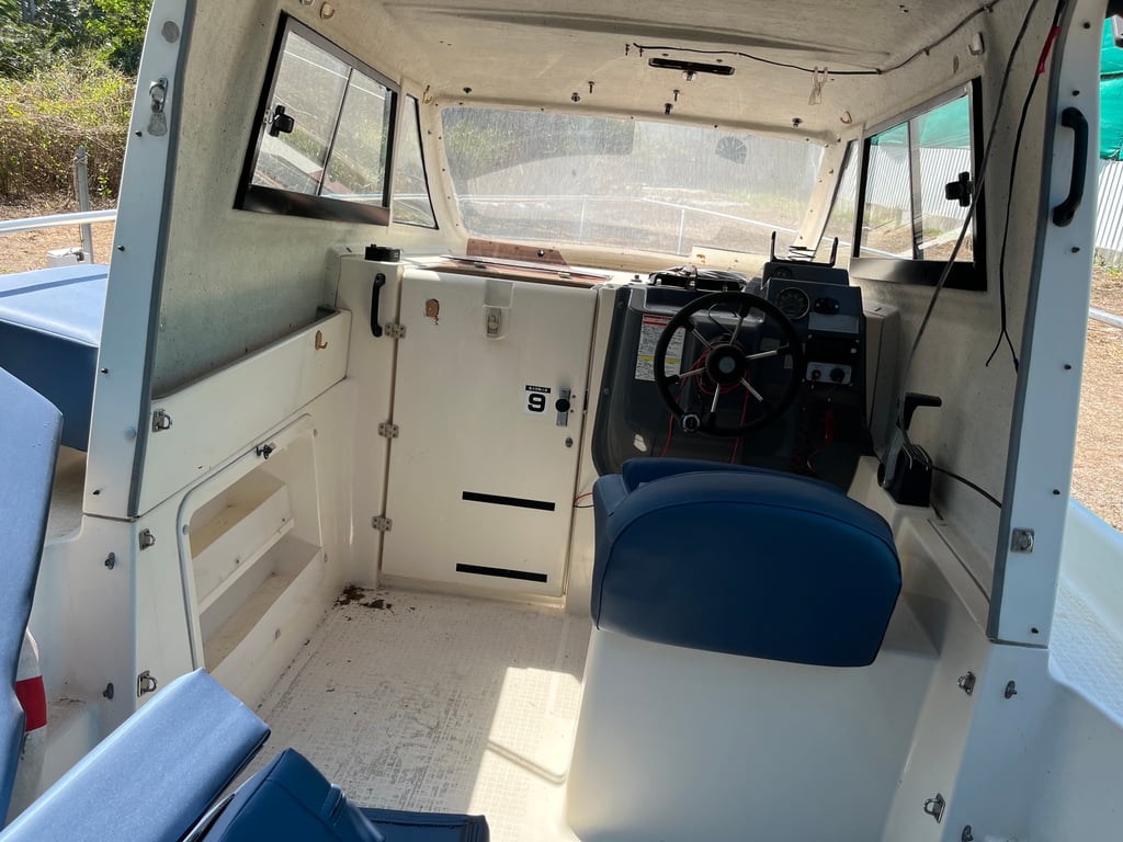 เรือ 23 ฟุต ค.140 แรง สวยพร้อมใช้ 0868449044