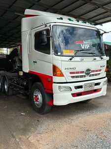 HINO FM 380แรงม้า รถบรรทุก 10ล้อ หัวลาก เฉพาะหัว โทร 0868449044 HINO FM 380แรงม้า รถบรรทุก 10ล้อ หัวลาก เฉพาะหัว โทร 0868449044